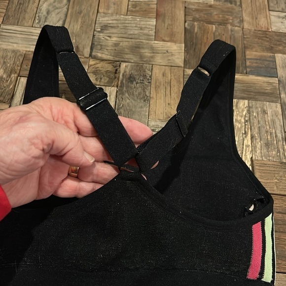 Fabletics Aisley Seamless Sports Bra Size XS NWT - Picture 5 of 5